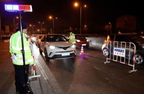 跨年夜嚴查道路機動車輛生產(chǎn) 監(jiān)管不放假，安全不松懈